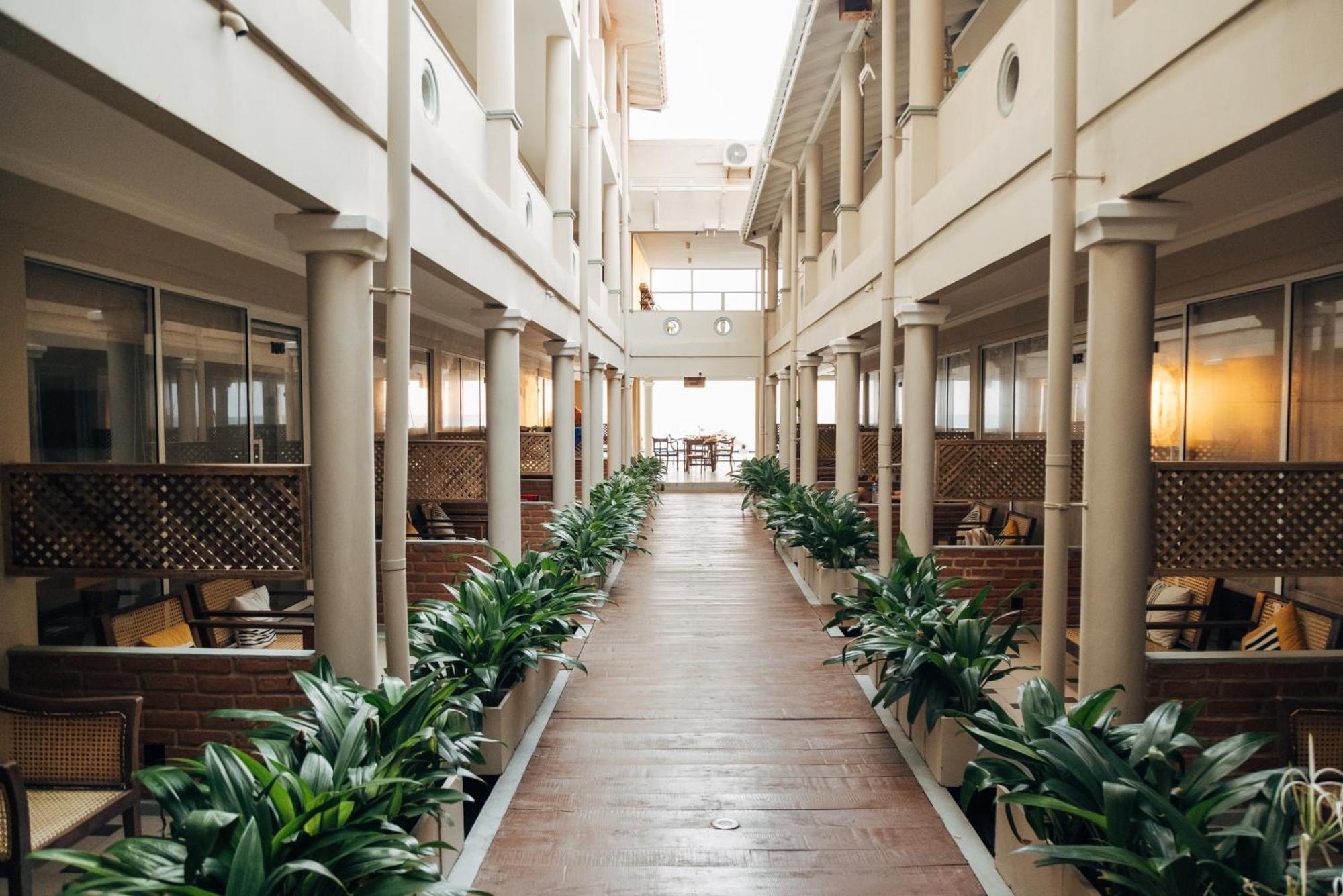 Neevana Hotel Hikkaduwa Εξωτερικό φωτογραφία