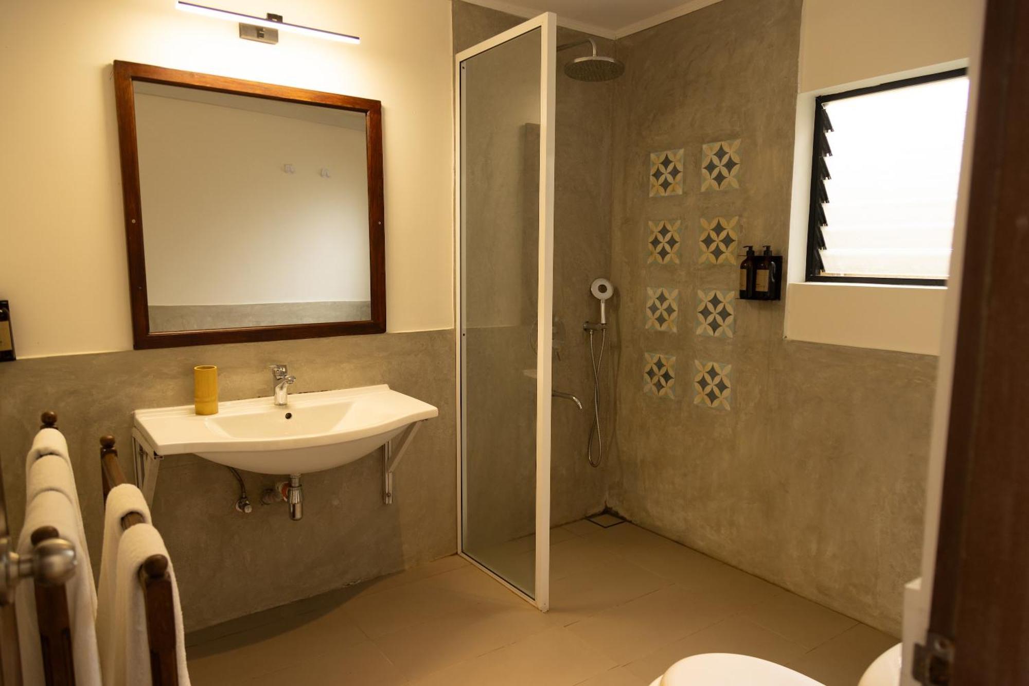 Neevana Hotel Hikkaduwa Εξωτερικό φωτογραφία