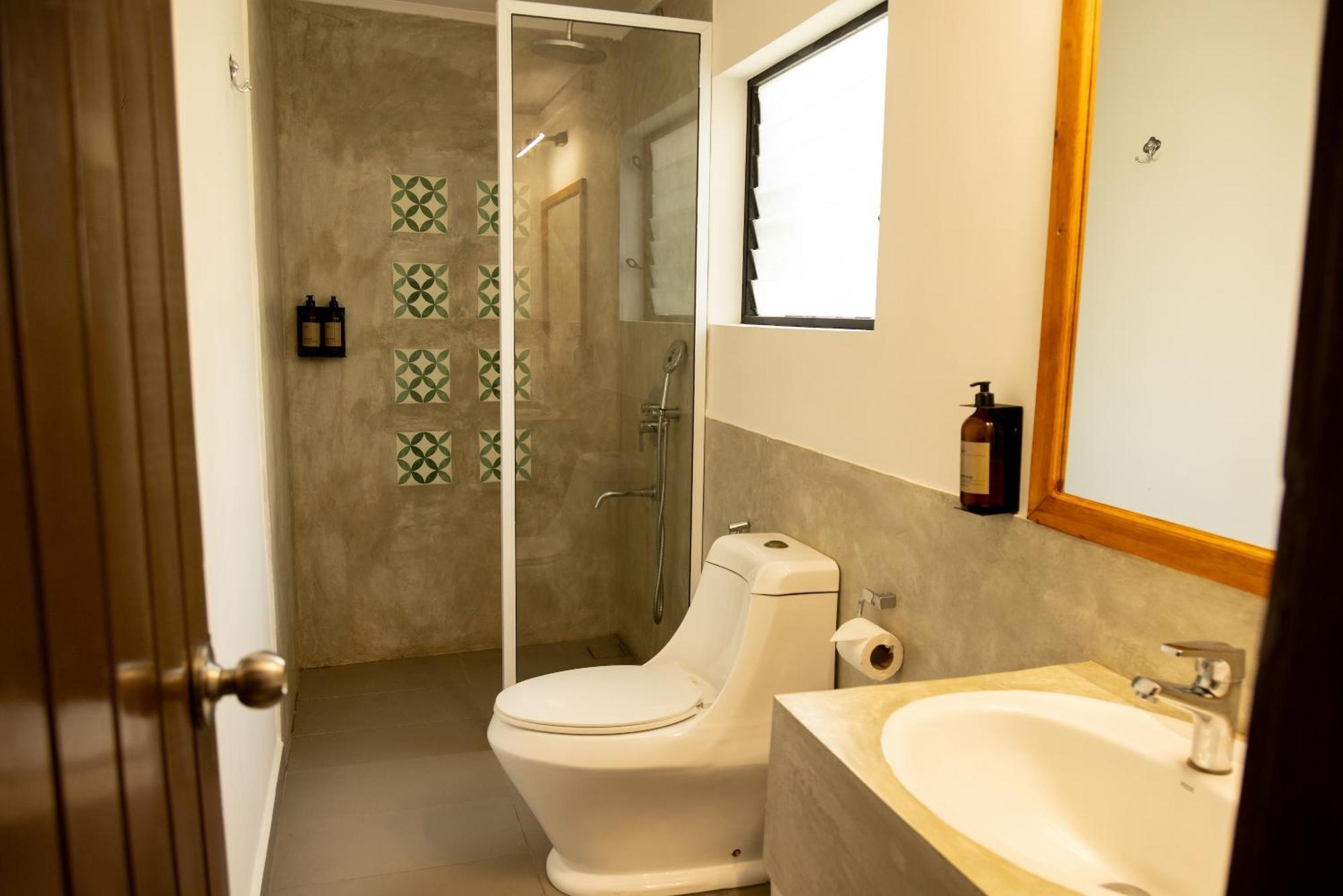 Neevana Hotel Hikkaduwa Δωμάτιο φωτογραφία
